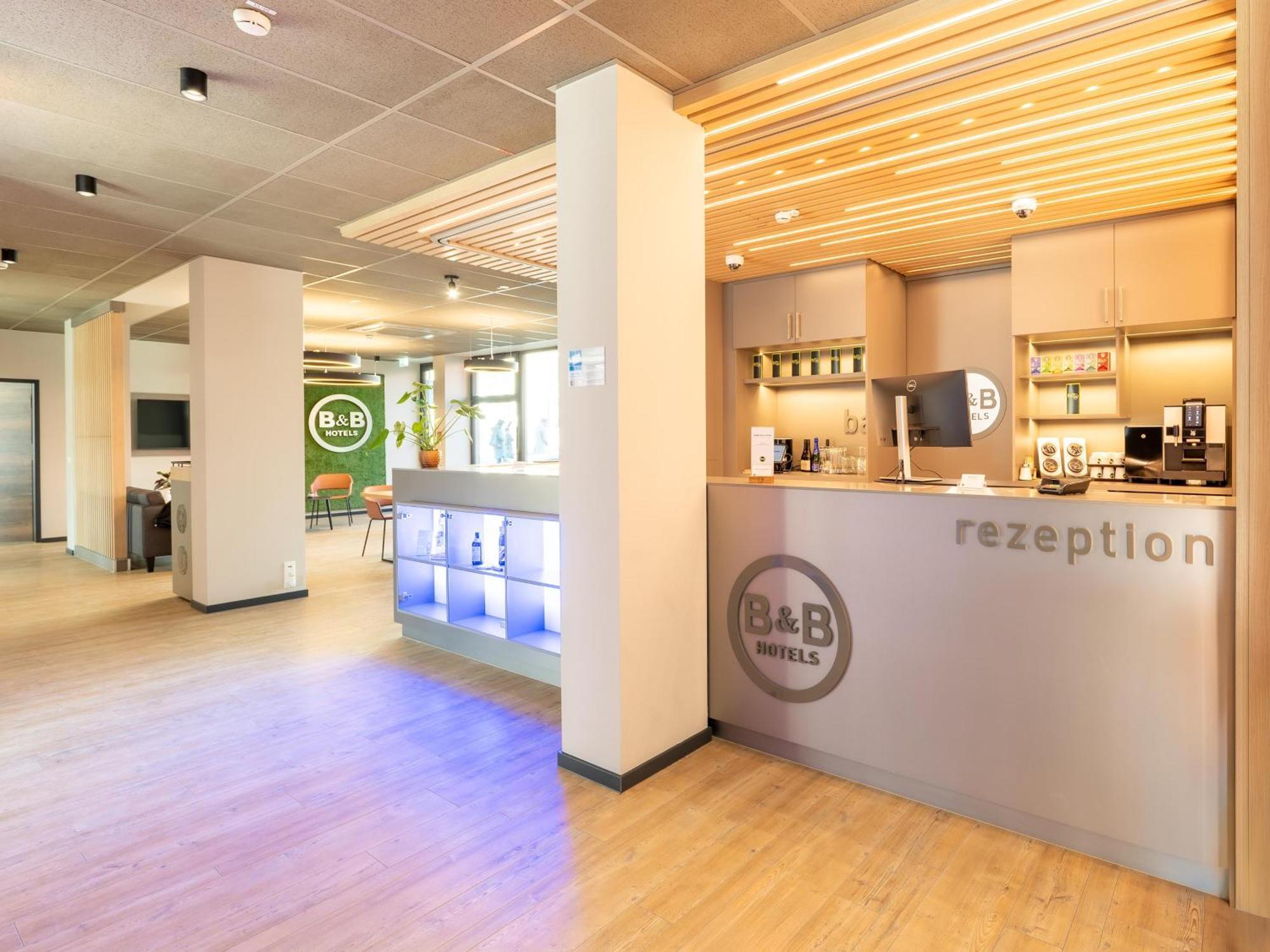 B&B Hotel Albstadt-Hbf エクステリア 写真